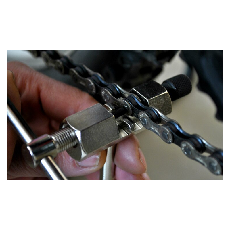 ▷ Derive Chaine De Vélo Outil Demonte Chaine Réparation Extraction Maillon  Rapide - Les Accessoires Volants